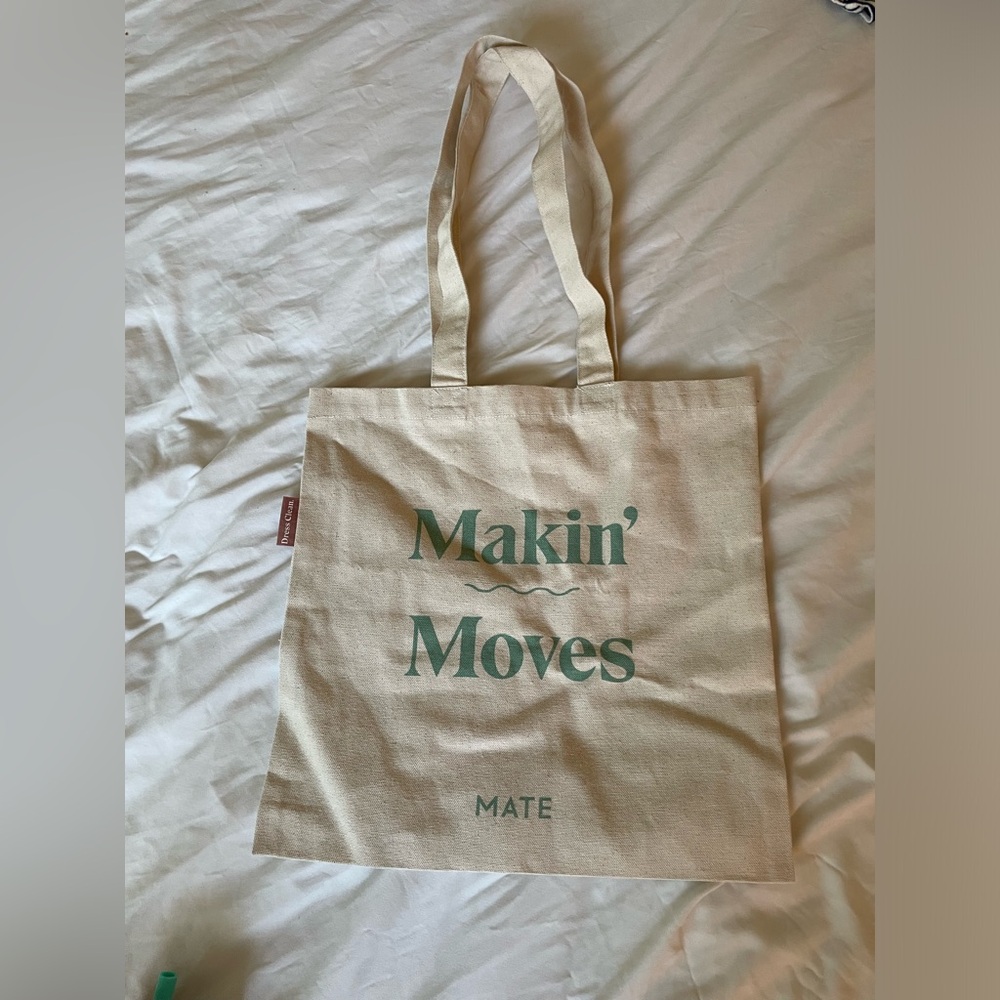 Mate the label canvas makin moves tote bag